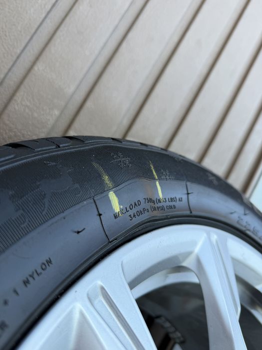 Felgi z oponami Audi 5x112 225/50 R17 A4 (b8 b9) A6 (c7 c8) A3 (8V) Q3 (25-26) Seat Exeo (08-13) Skoda SuperB (19-27) Passat (96-26)