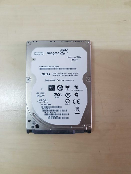 Dysk twardy Seagate Momentus Thin SATA 2,5" 250 GB do laptopa do komputera dysk przenosny dysk stacjonarny