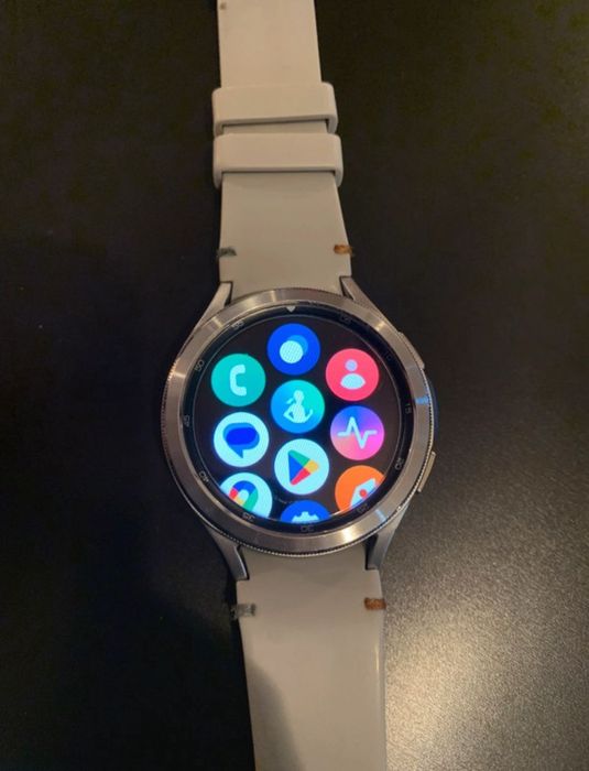 Relógio Samsung Galaxy Watch 4 Classic