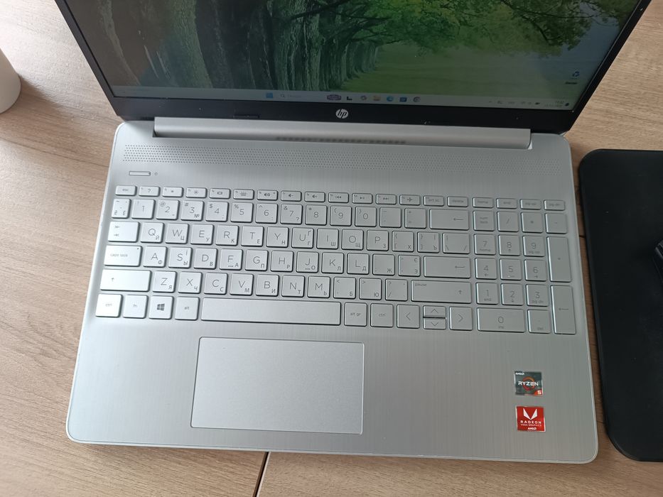 Ноутбук HP 15 Laptop PC 12GB ОЗУ, SSD 256GB