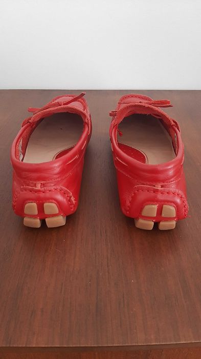 Mocassins, em pele, encarnados/vermelhos n.º 35, c/o novos