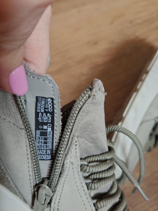 Wysokie sneakersy ECCO 35