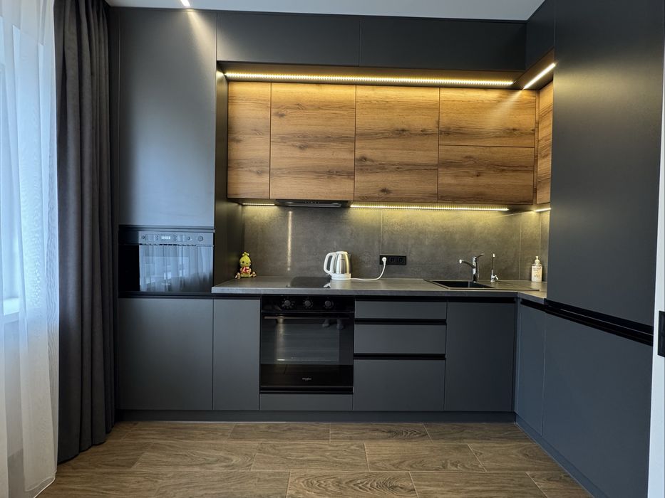 ‼️Центр‼️ 3 кімнатна квартира-студія, сучасний ремонт, інд.опалення