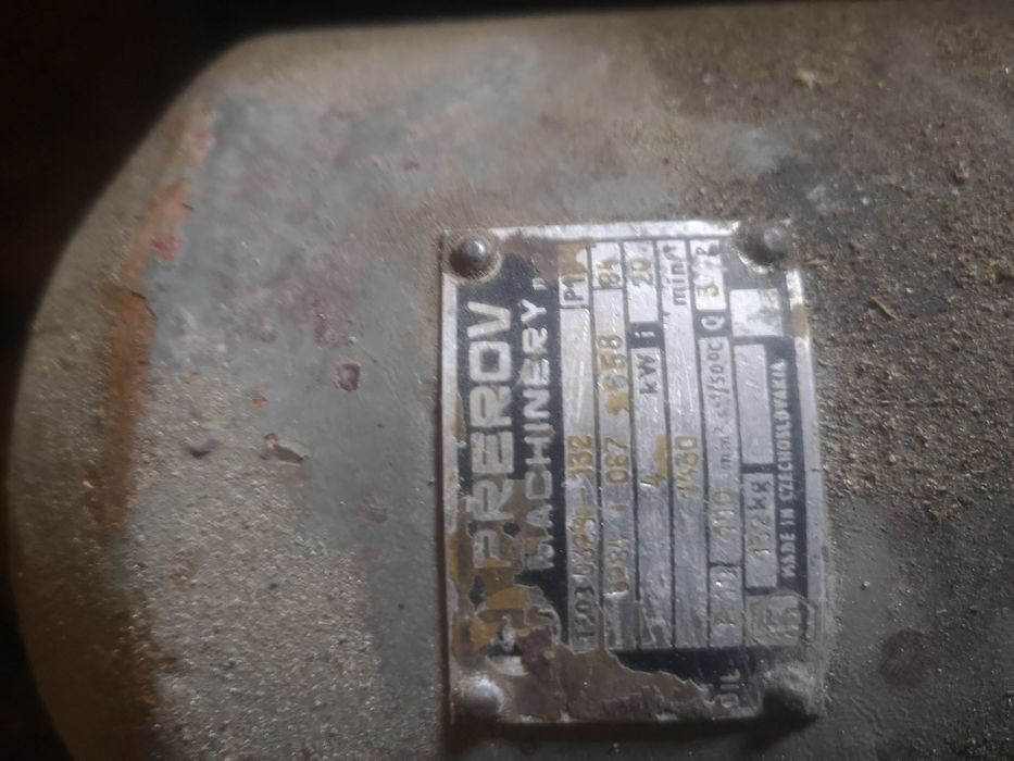 Motoreduktor silnik z przekładnią prerov machinery 4kw
