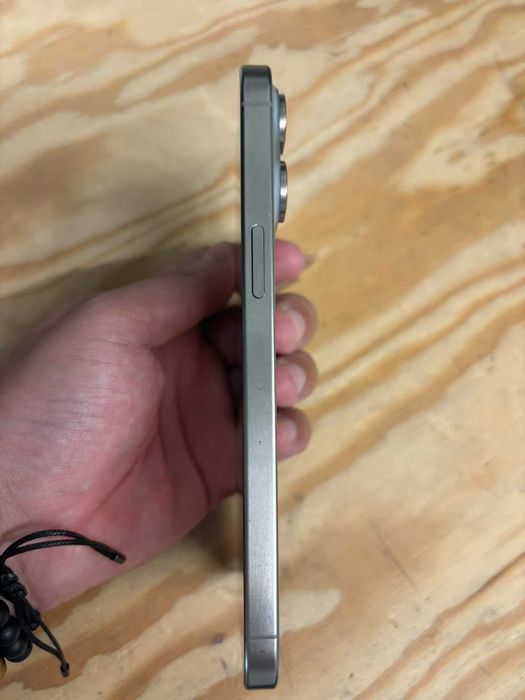iPhone 15 Pro Max