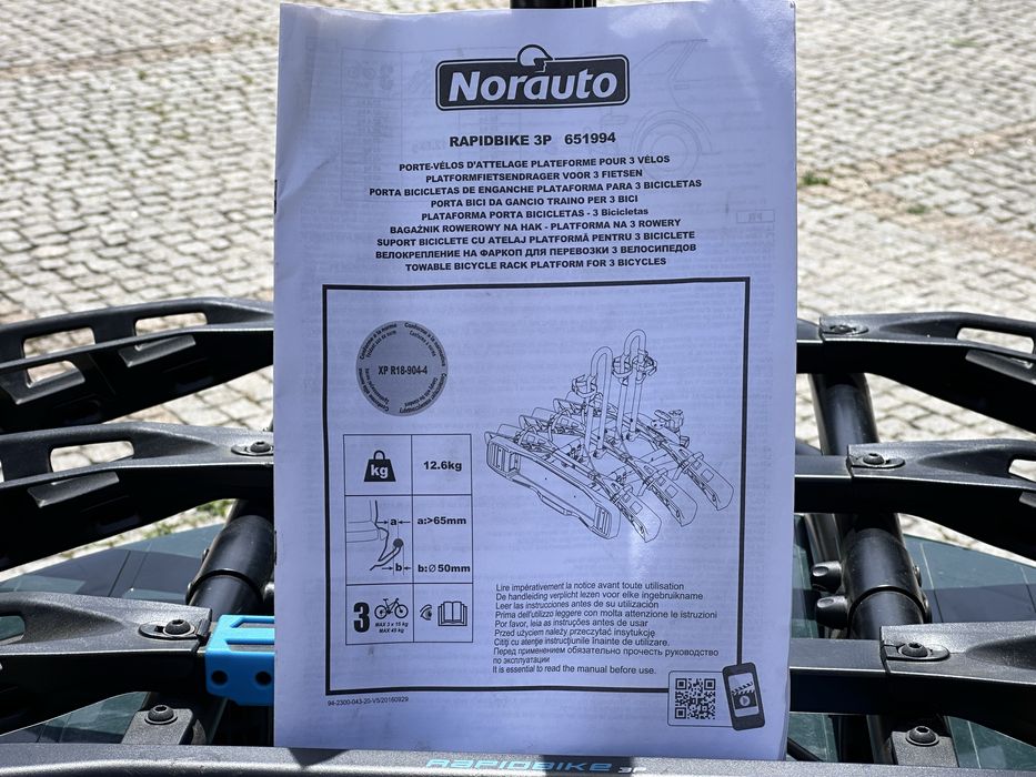 Suporte de 3 bicicletas bola do carro