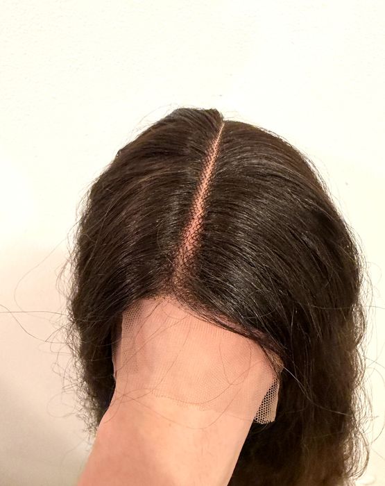 Falowane długie brązowe kręcone włosy peruka lace front