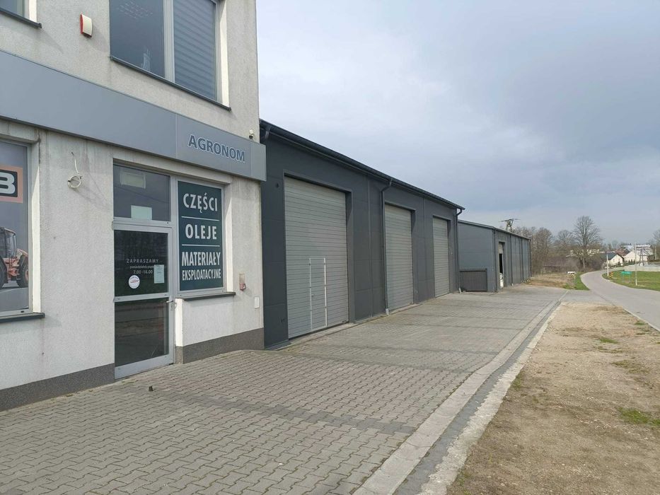 Obiekt magazynowo-handlowy, łącznie 1500 m2, działka 7635 m2