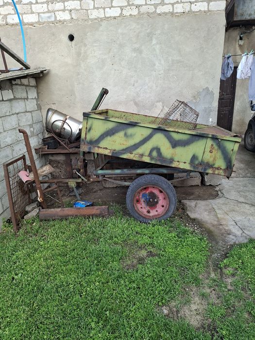 Прицеп, Причеп з відкидним бортом