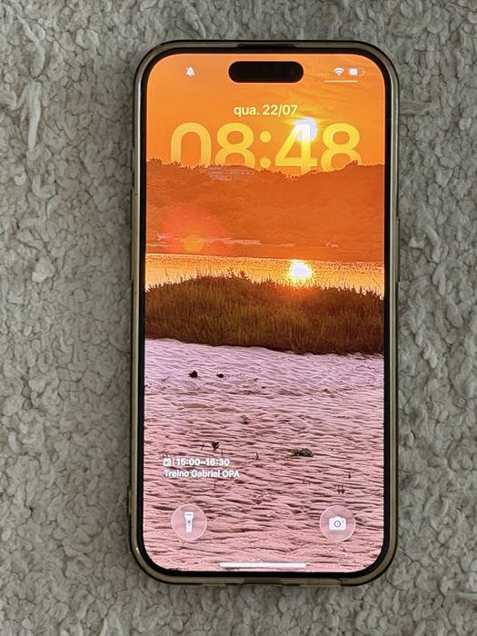 Iphone 15 pro telemovel
