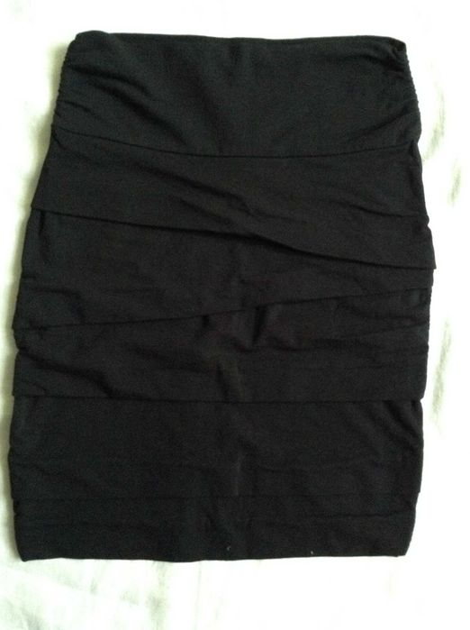 Юбка теплая прямая. Размер XS. Италия