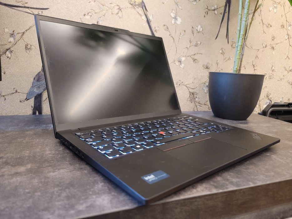 Ноутбук Lenovo T14 Gen 5 i5 135U новый