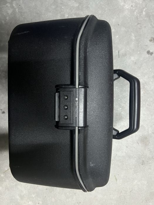 Necessaire samsonite preto