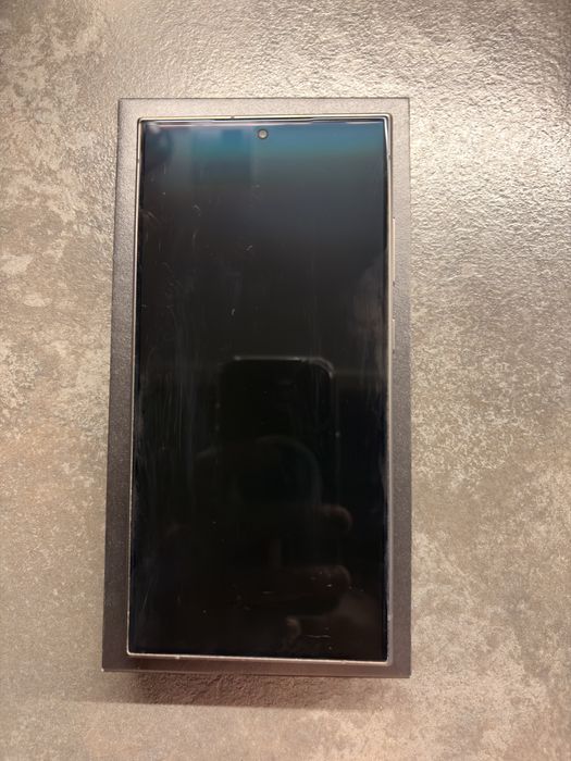 Samsung S24 Ultra 12/256GB, stan Idealny