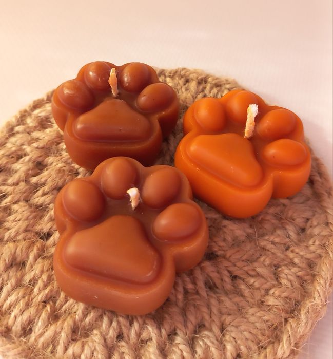 Свічка з натурального  воску "Ведмедик з букетом",  декор, бонбоньєрка