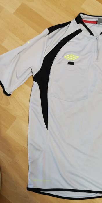 Umbro Official Team Product - Sportowa koszulka roz. L