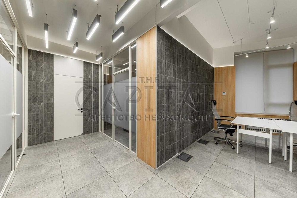 Оренда автономного офісу  250 м² у ЖК A52  вул. Січових Стрільців 44-А