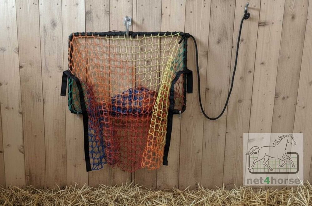 Zamykana siatka na siano z ramką FULL dla konia 200l łatwe ładowanie