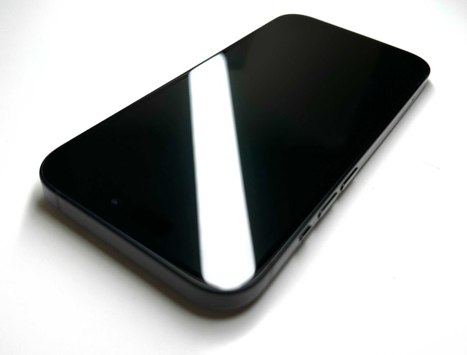 iPhone 15 256GB | Czarny | Komplet | Bateria 88% | Dobry