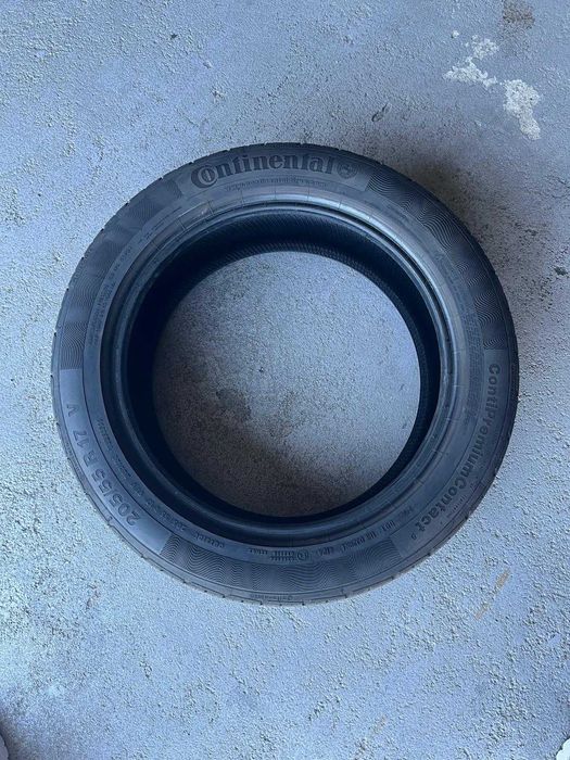 Pneu Continental 205/55 R17 ContiPremiumContact