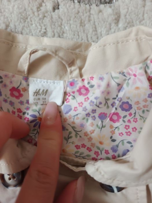 Тренч для маленької принцеси