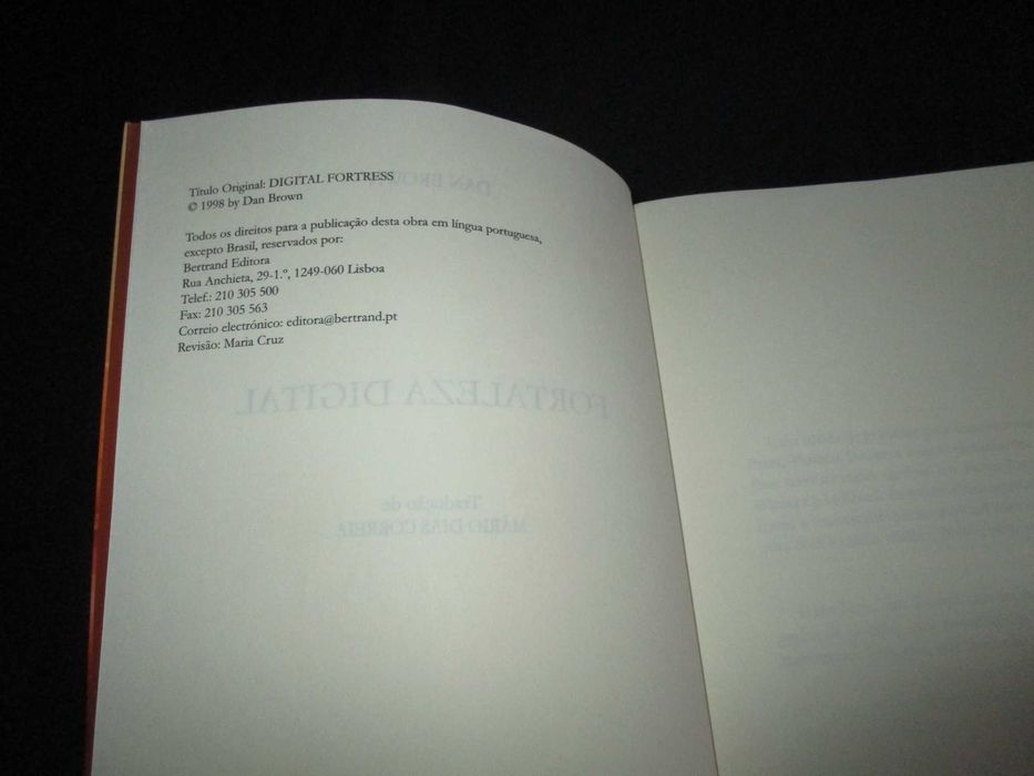 Livro Fortaleza digital Dan Brown Bertrand
