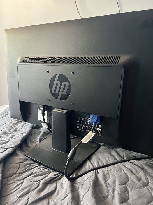 PC Gaming + Monitor Full HD 60Hz – GTX 1660 Super