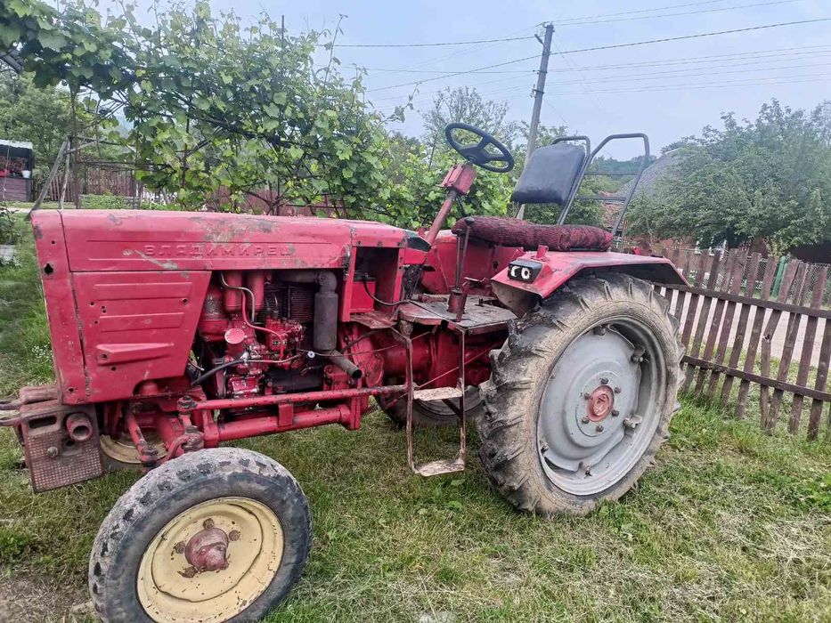 Продається Трактор т25