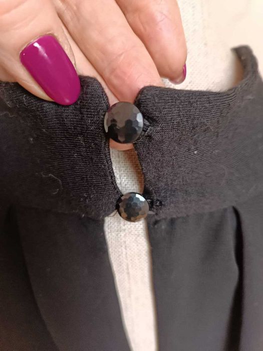 Чорна коктейльна сукня asos