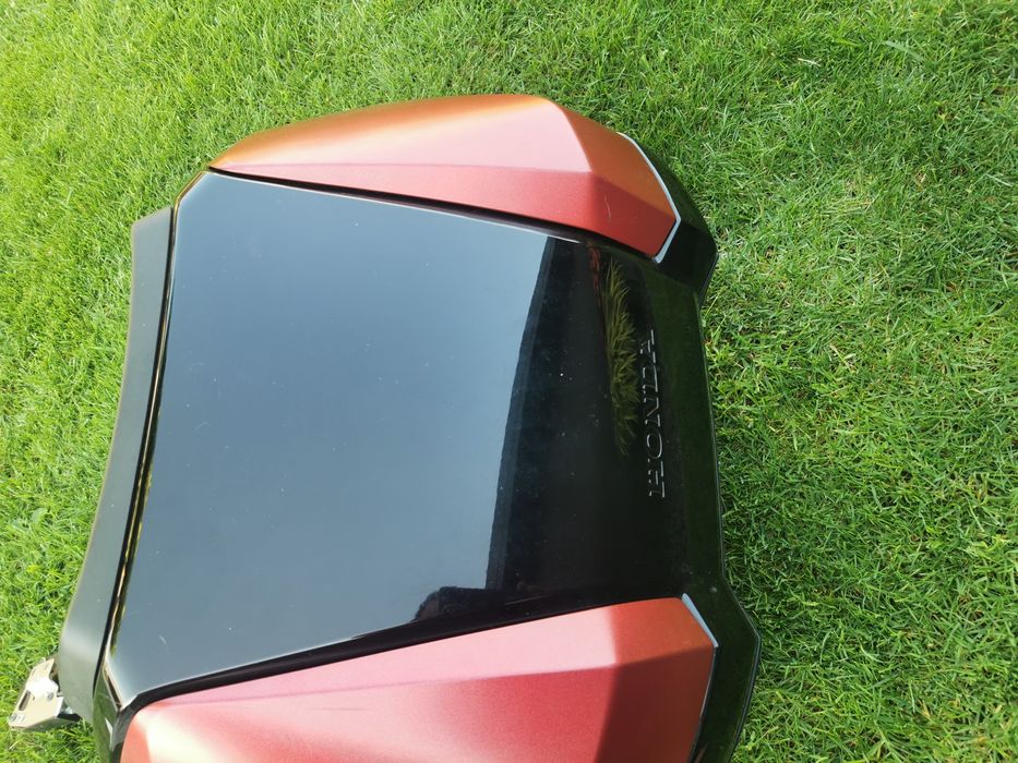Kufer Honda Forza 125 cały kompletny zestaw
