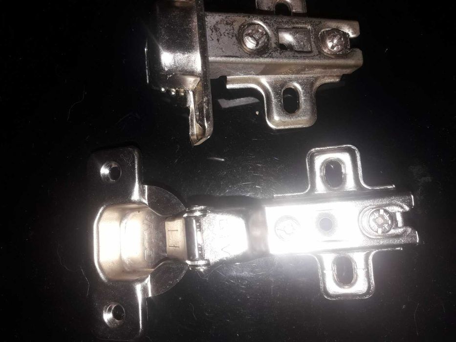 Фурнитура для мебельных дверей