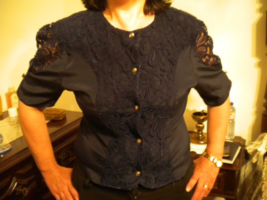 Blusa Azul com renda M