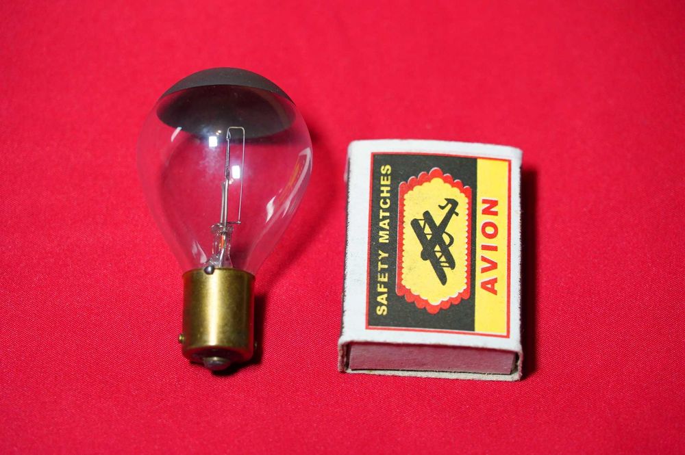 Измеритель. лампа 59Вт  26  56г.    новая