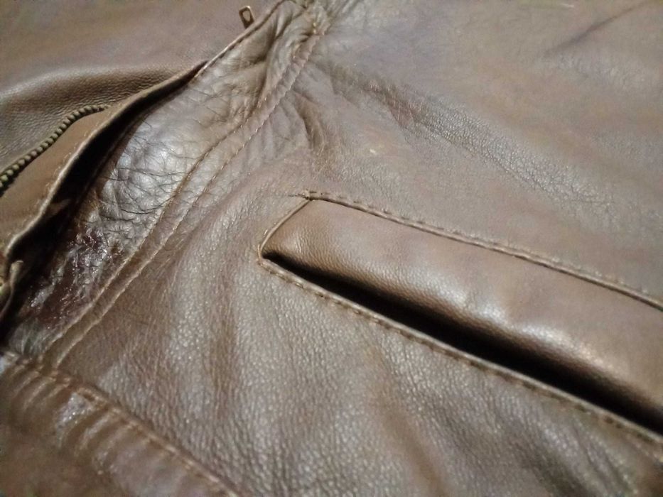 Conjunto de casaco e calças cabedal vintage