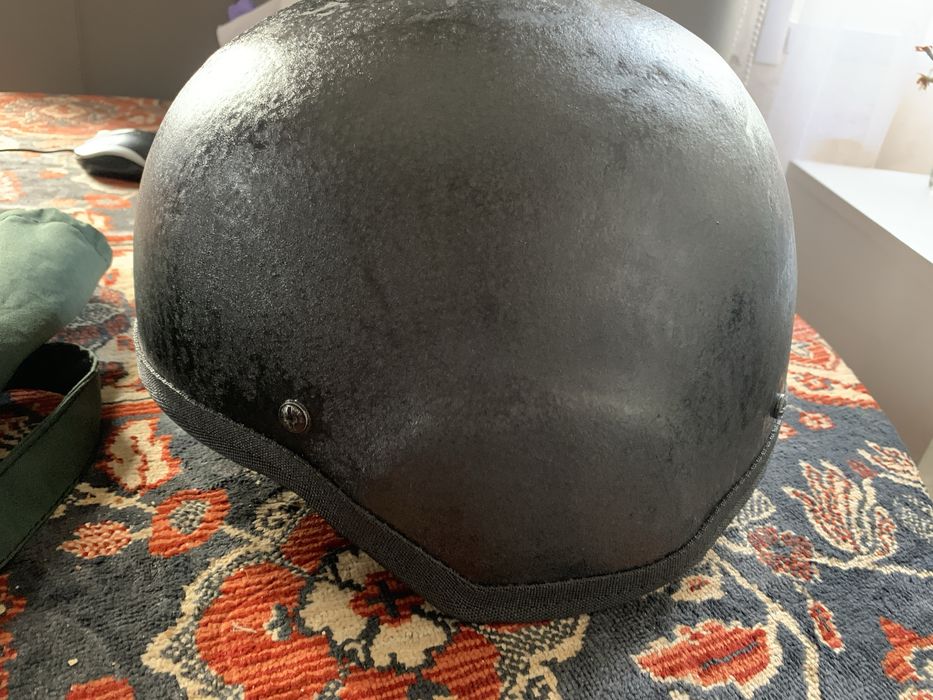 Шолом чорний , кільвар, надійний