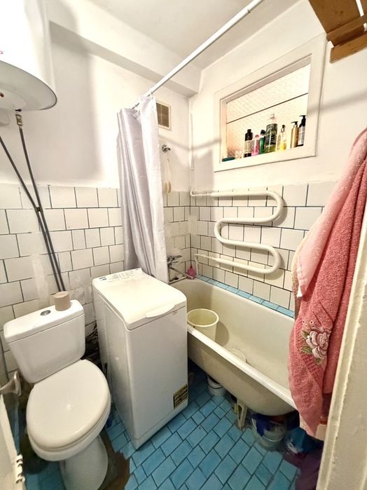 Продаётся 1 ком. кв. ул. Бульвар Центральный в Вознесеновском районе!