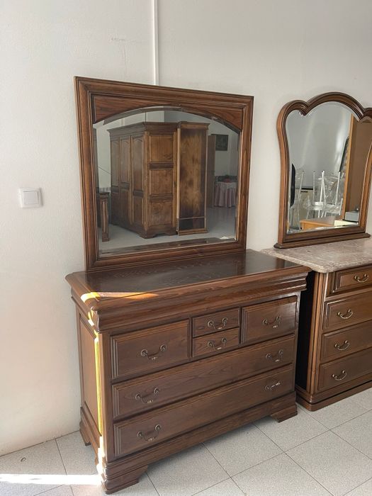 Quarto casal em madeira maciça Luís Filipe