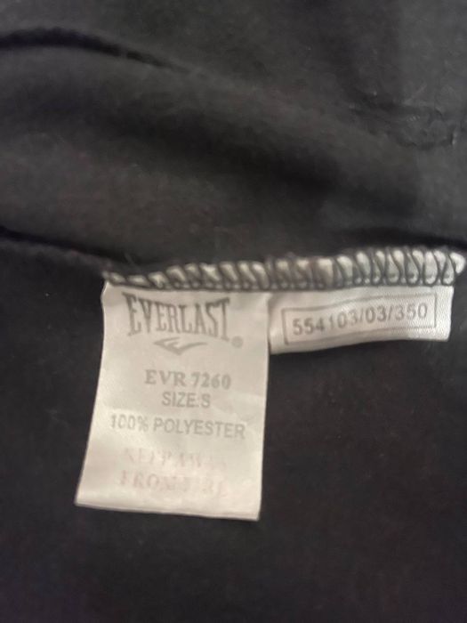 Кофта Everlast оригінал, розмір S — у відмінному стані, як нова