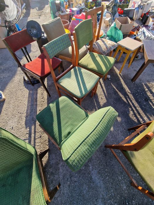 Krzesła około 10-12szt Okazja Cena za całość Taniooo