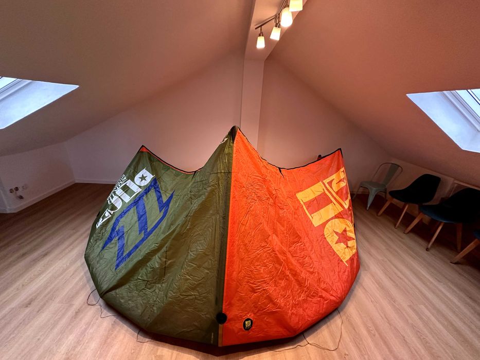 Kite Kitesurf North Dice 10 ano 2012 + barra