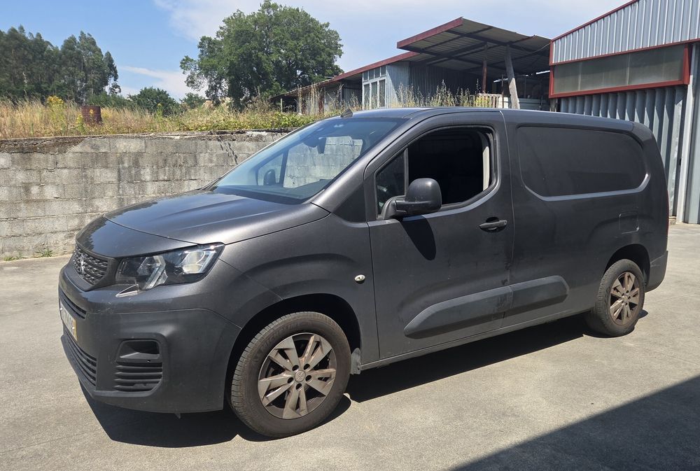 Vendo Peugeot Partner L2 caixa térmica