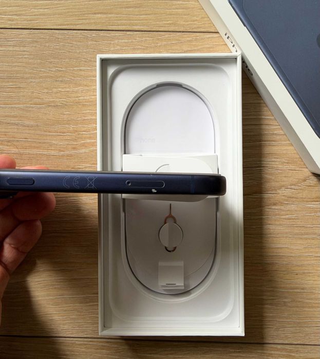 Apple iPhone 17 Pro 256GB Deep Blue