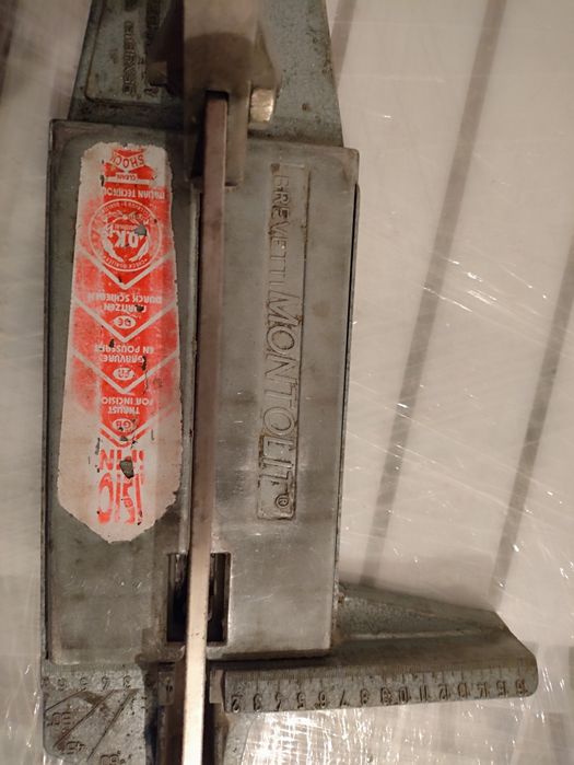 Плиткоріз ручний Мontolit