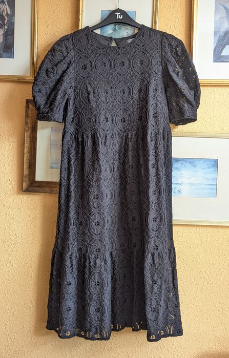 Sukienka ażurowa bufki Primark