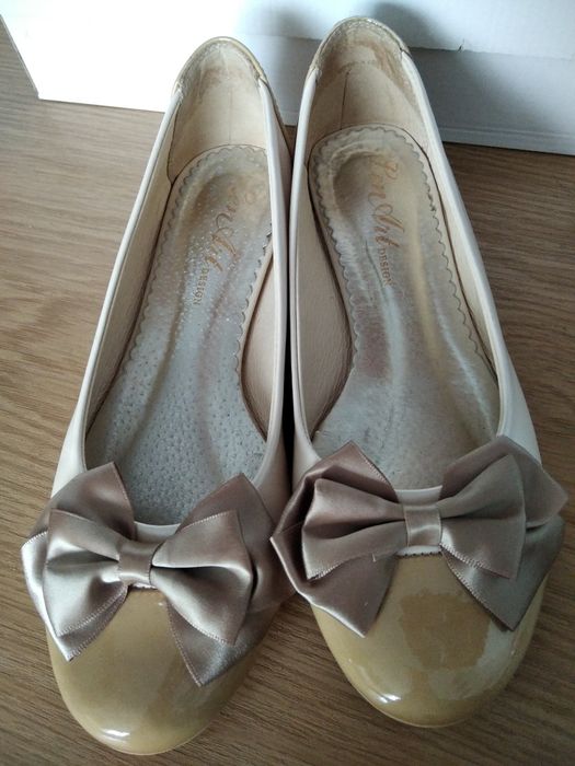 Beżowe baleriny Len Art