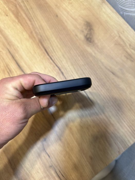 Карбоновый чехол Wiwu на iphone 17 pro max