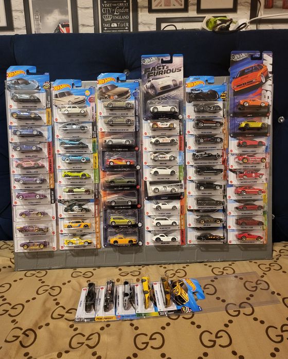 Hot wheells  59 sztuk Okazja