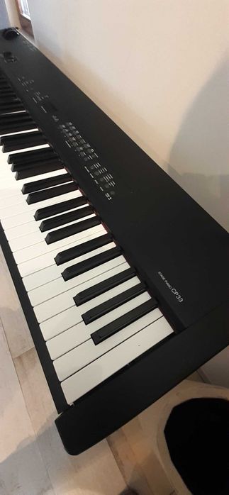 Piano profissional de cena Yamaha CP33