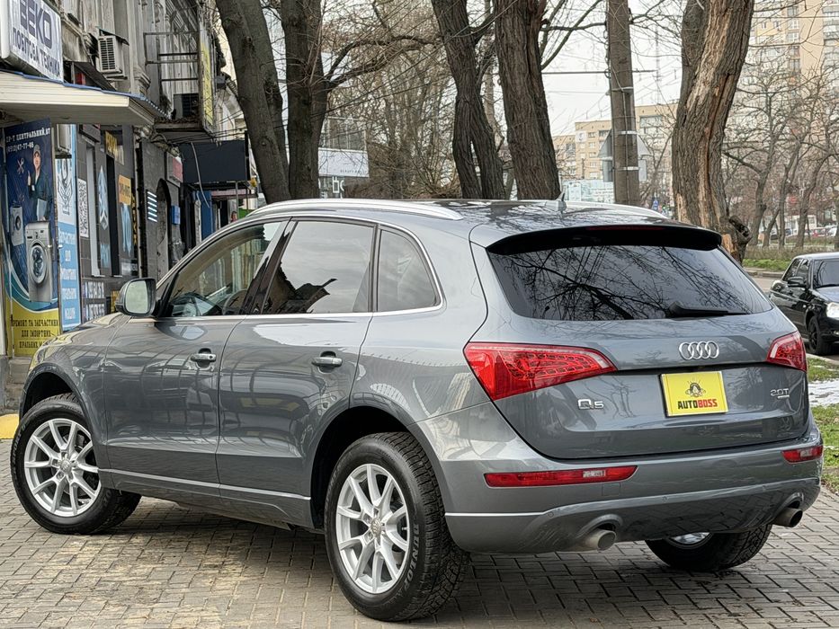 Audi Q5 2011 року | 2.0 бензин | Premium Plus | Quattro