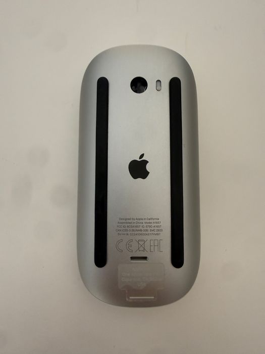 Mac Mini + Magic Keyboard e Magic Mouse